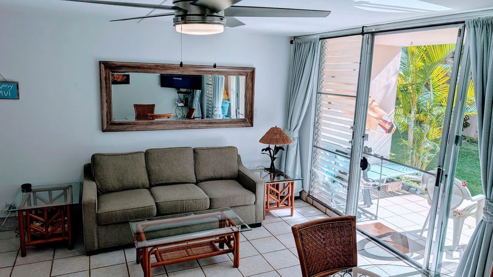 Kihei Kai Nani #166 — 1200 sofa pxl 20250415 013817833