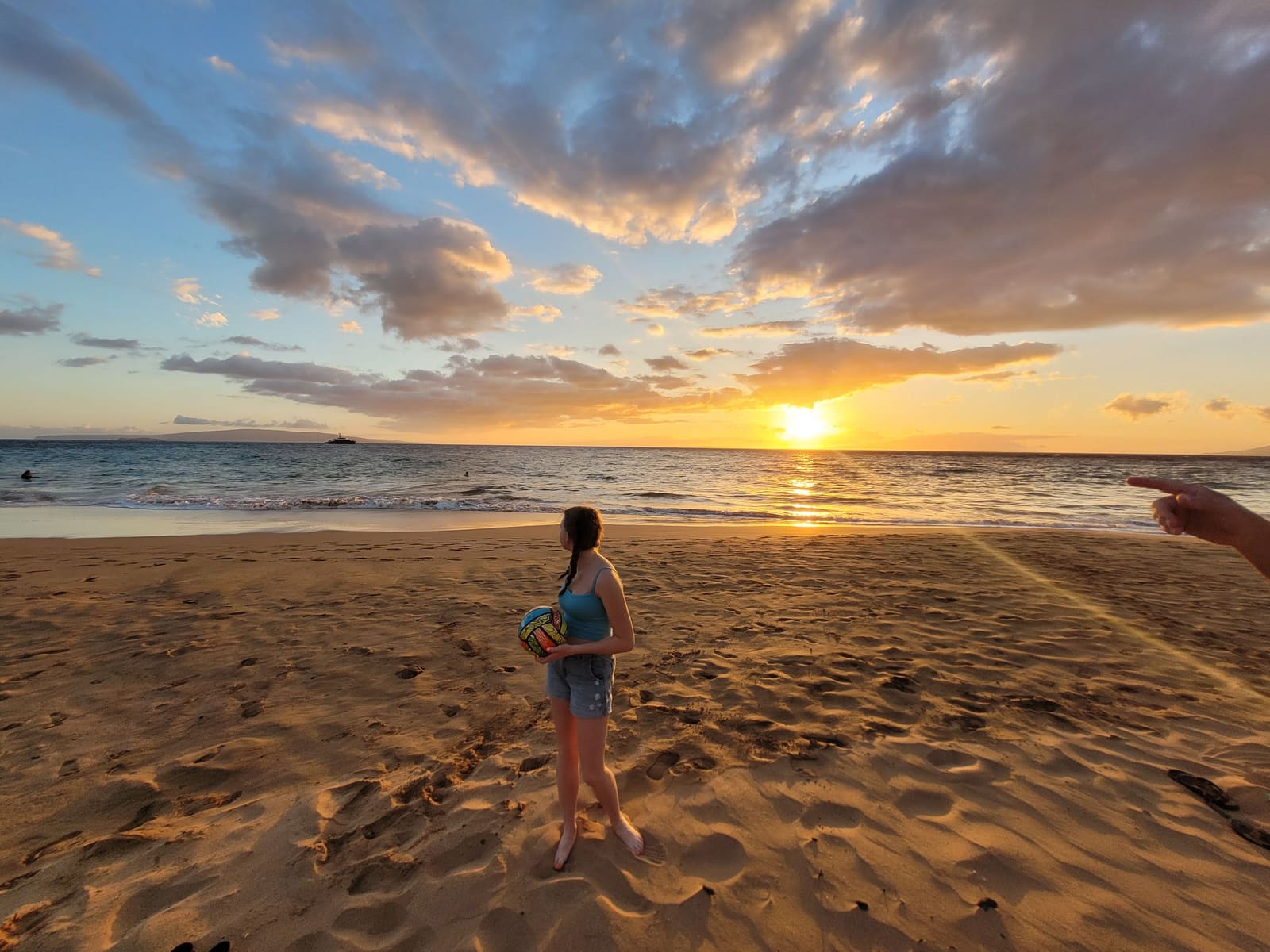 20240327 182708 — Maui beach scene